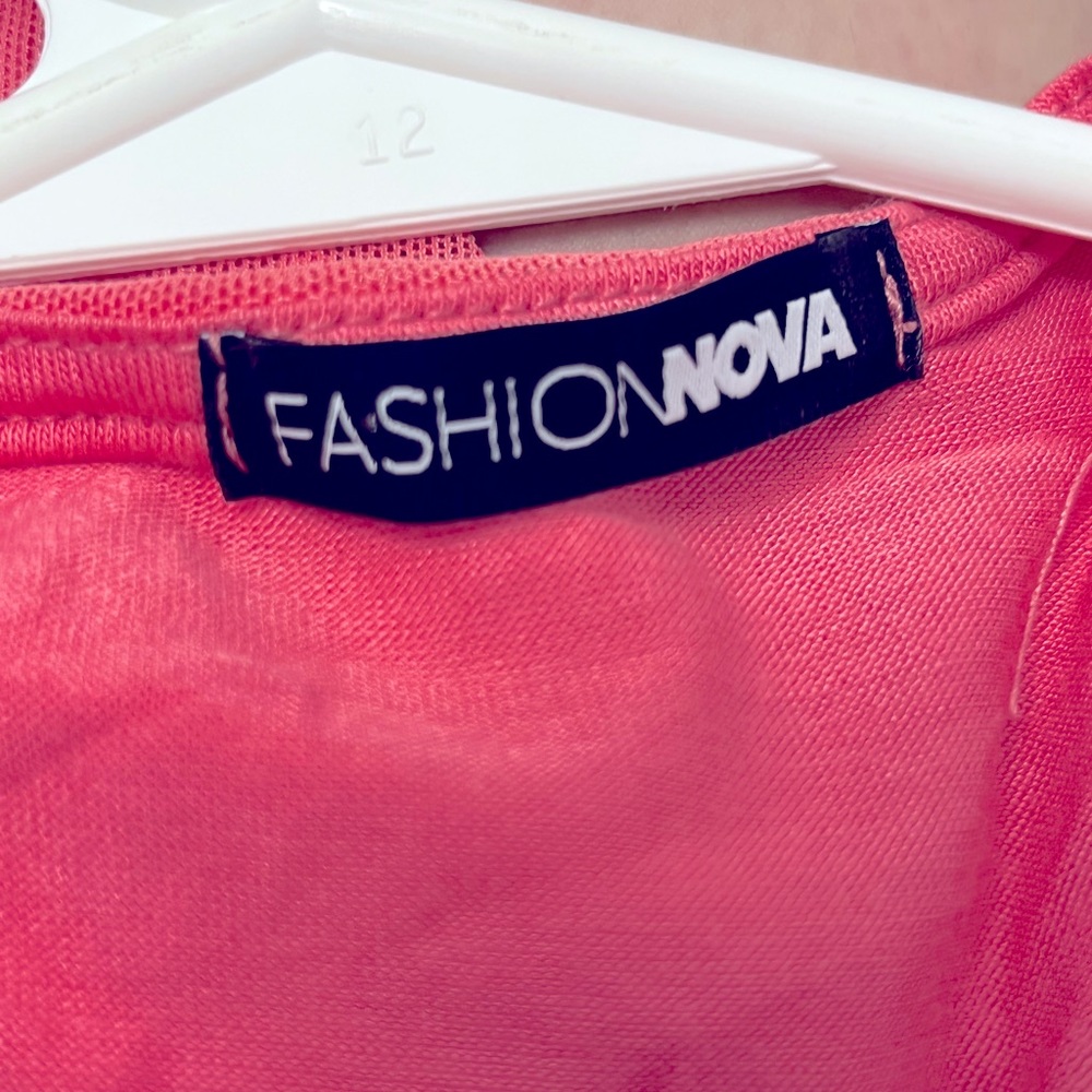 FASHION NOVA RUCHED MESH CORAL MINI DRESS - Picture 5 of 5
